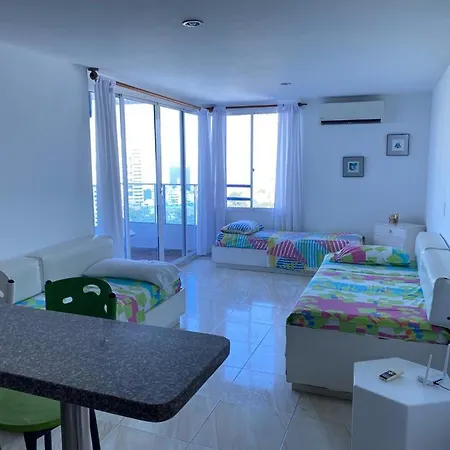 Aparta-estudio Con Vista Al Mar, Edificio Nuevo Conquistador *
